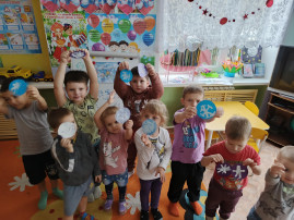 18 декабря - день снежинок 18 декабря - день снежинок.